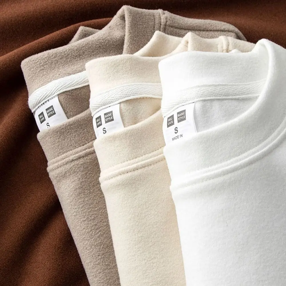 ชุดชั้นในกันหนาวสำหรับผู้ชาย โพลีเอสเตอร์ เสื้อผ้ากันหนาว ชุดชั้นในกันหนาวสำหรับผู้ชาย เสื้อชั้นในแบบยาวแขนยาวให้ความอบอุ่น