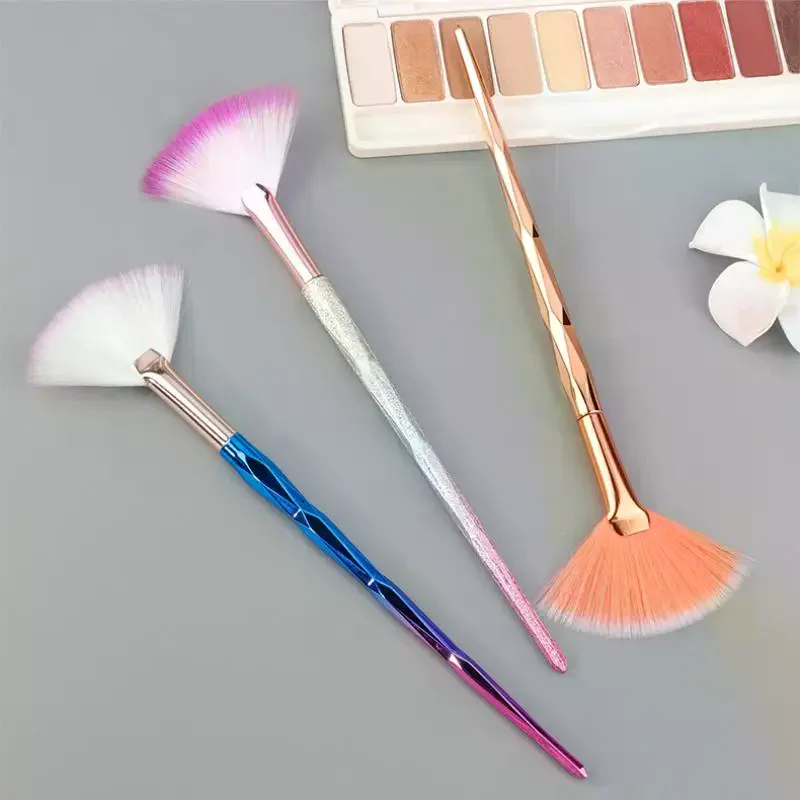 Large Flat Highlight Blush Fan-Shaped Makeup Brush Powder Loose Powder Face Brush Korean Soft Cosy Even Color Tools For Women