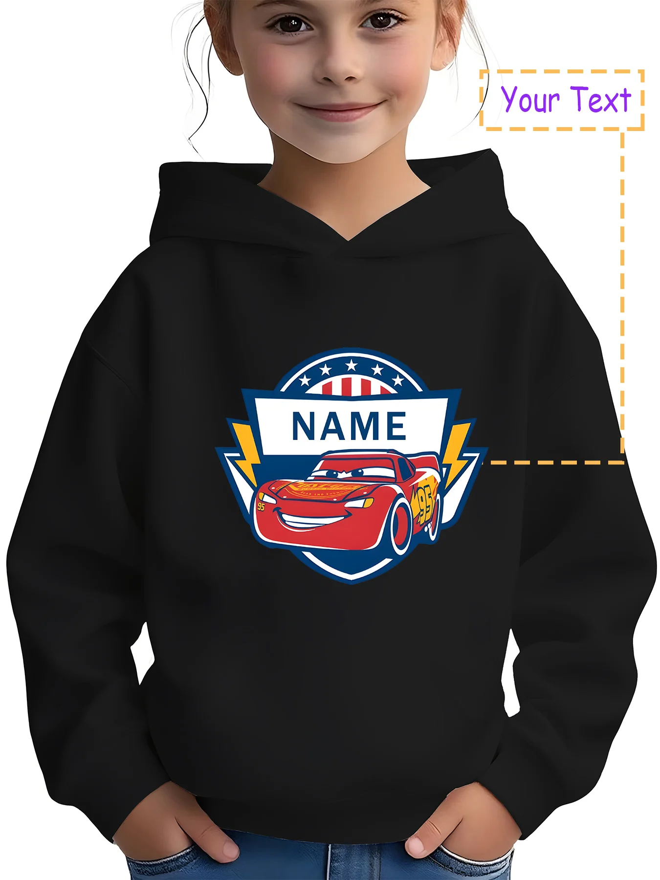 

MINISO Lightning McQueen Badge Children's Hoodie - Cars Badge design, dynamic Lightning McQueen is super eye-catching, perfect f