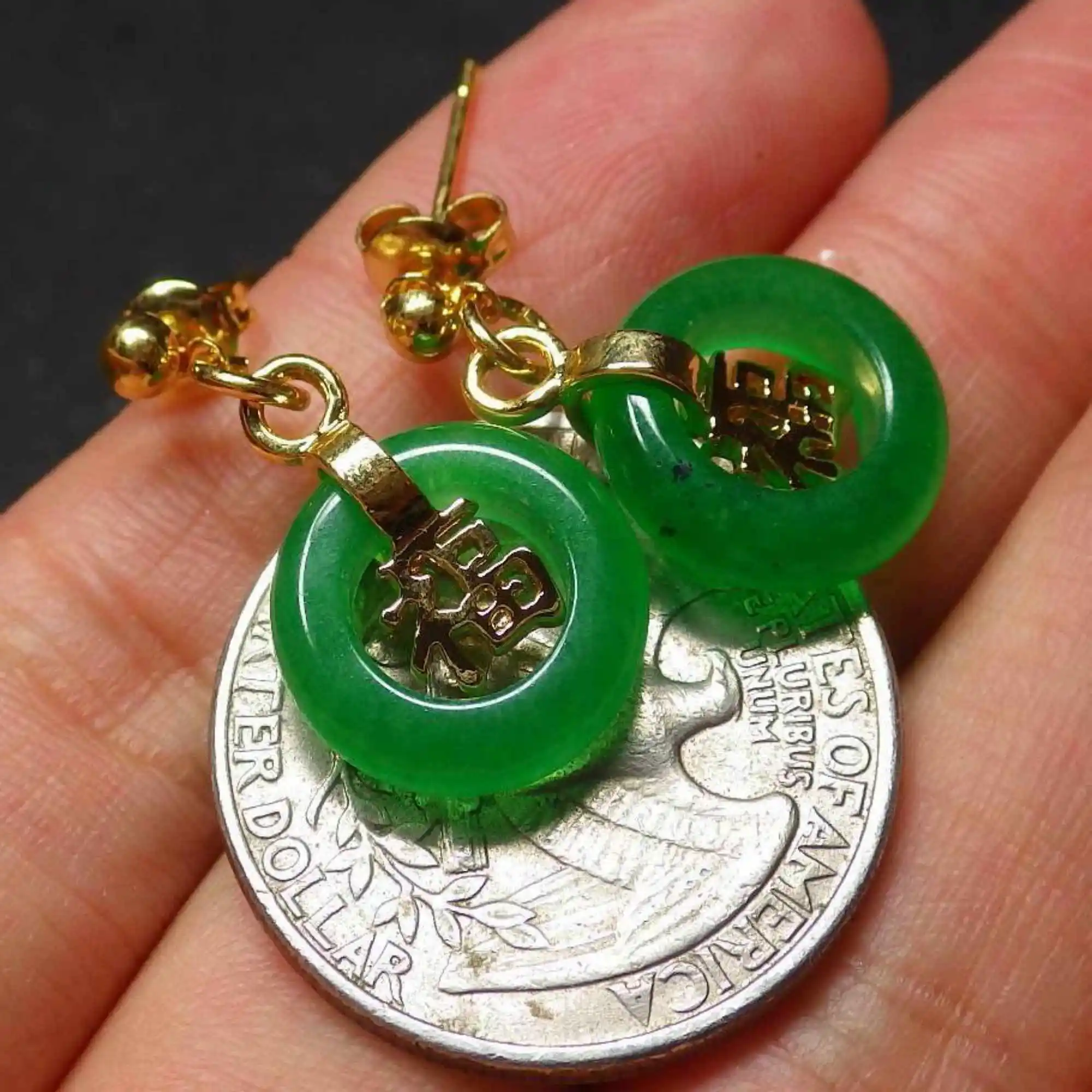 Fashion natural Green jade Fu Lucky Circle Yellow Gold ear stud Christmas Mother's Day Aquaculture Thanksgiving Cultured