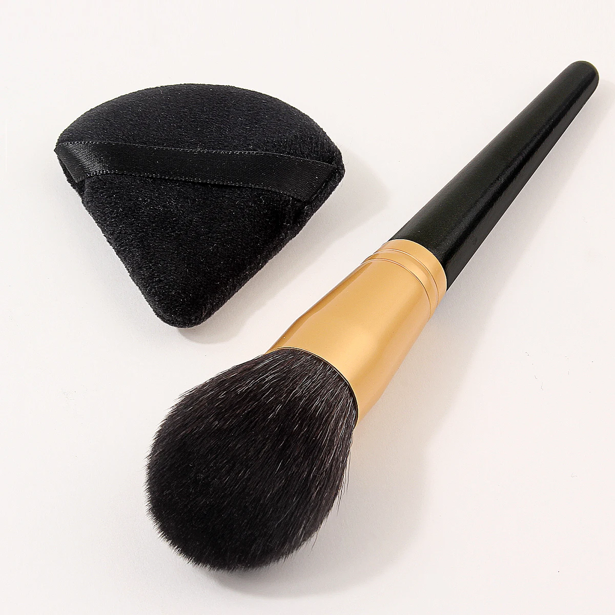2pcs Blush Brush & Triangle Powder Puff Set Soft Synthetic Fibers Fluffy for Blush Loose Powder Face Makeup Cosmetic Toolsp