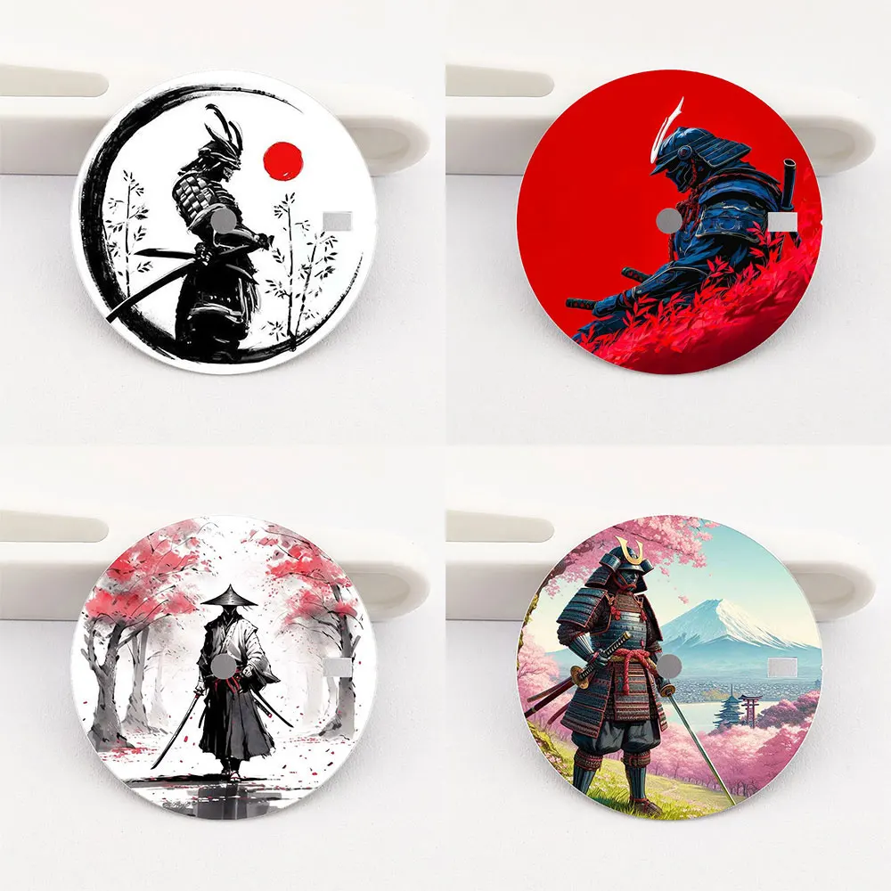 

The 28.5mm dial samurai element NH35 dial creative color-printed series dial is suitable for NH35/36 movement watch accessories