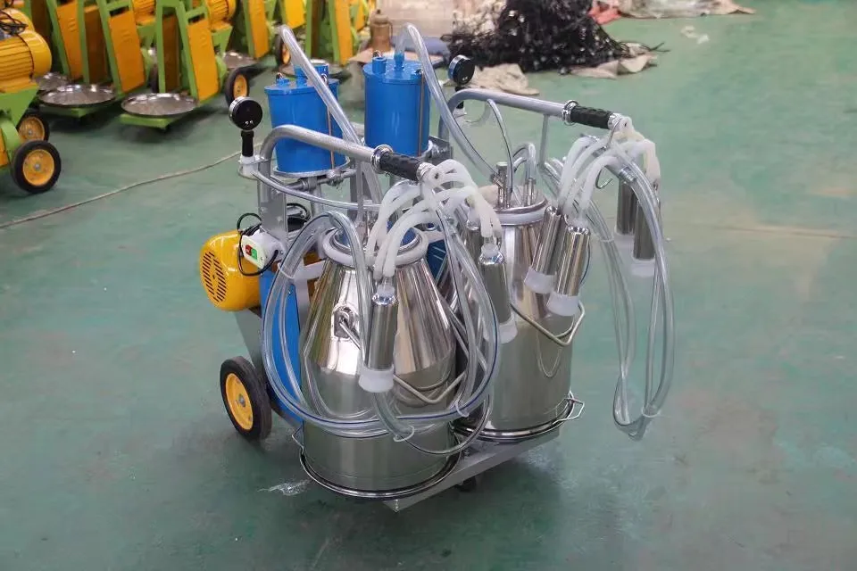 High Performance Mobile Electric Milking Machine with Double/Single Bucket Stainless Steel Engine Powered Energy Saving