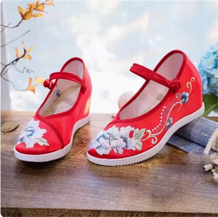 Anime Cosplay Schoenen Chinese Hanfu Schoenen Etnische Stijl Theekostuum Borduren Lente Zomer Ademend Verborgen Hakken Vrouwen Meisje