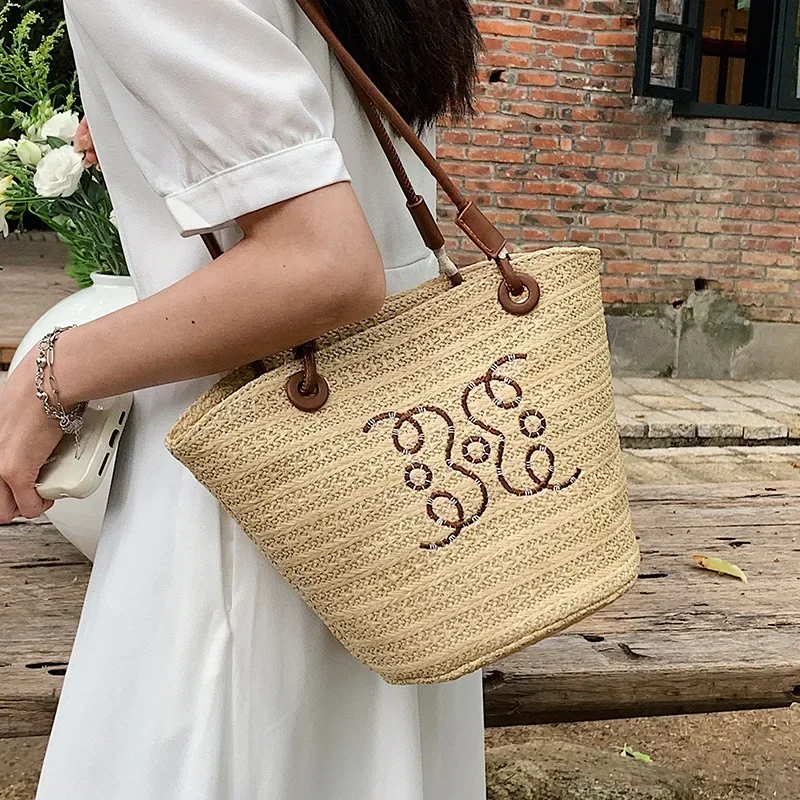 2024 Summer New Vacation Woven Straw Bag, High Quality Seaside Beach Bag for Women, Women\'s Beach Bags Bucket Bag