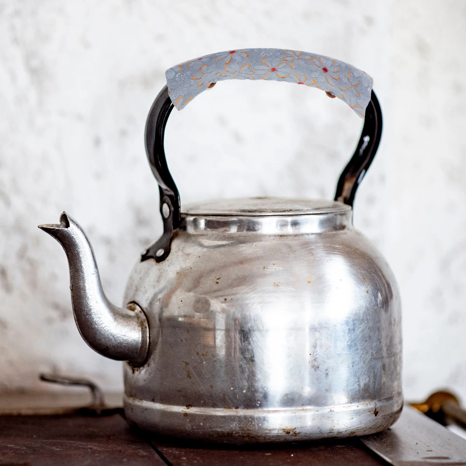 

Рукав для чайника с защитой от ожогов, теплоизоляционный съемный чехол для чайника для кухни, чехол для ручки чайника, рукав для ручки горшка