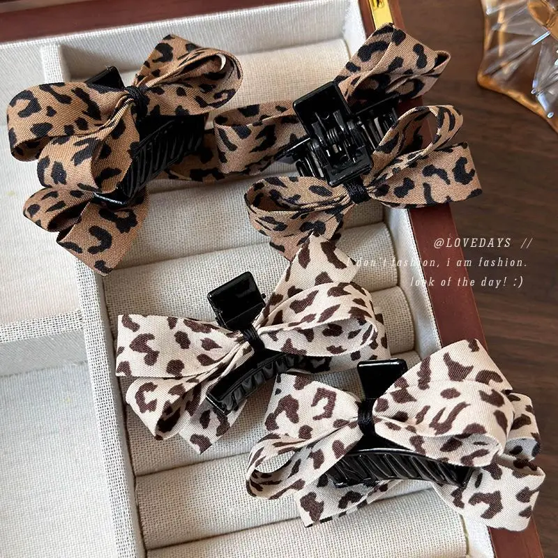 

Medium Hair Claw Leopard Print Bow Sweet Edgy Resin Chunky Bangs Clip Updo Ponytail Holder for Women Premium Lightweight Daily