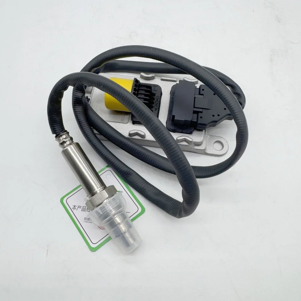 High Quality 2429860 Truck SCR NOx Sensor New Condition Nitrogen Oxygen Sensor