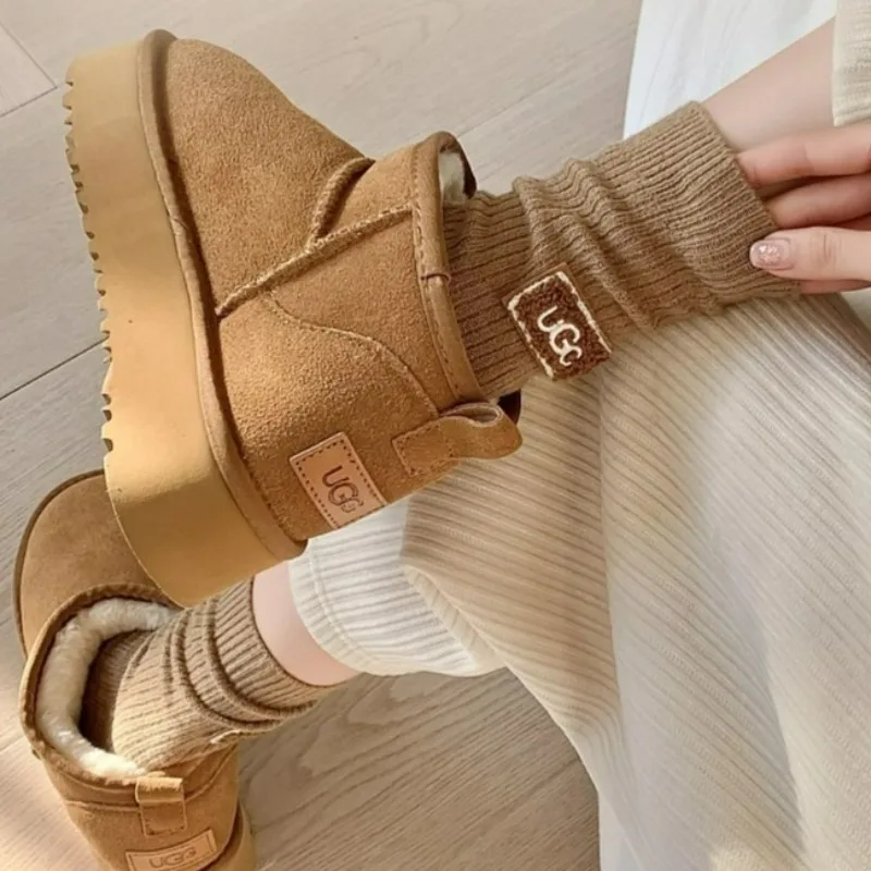 Calzini a metà polpaccio con logo con lettera ricamata alla moda Calzini in lana di cashmere Calzini casual in pile ispessito caldo invernale da donna Calzino per scarponi da neve