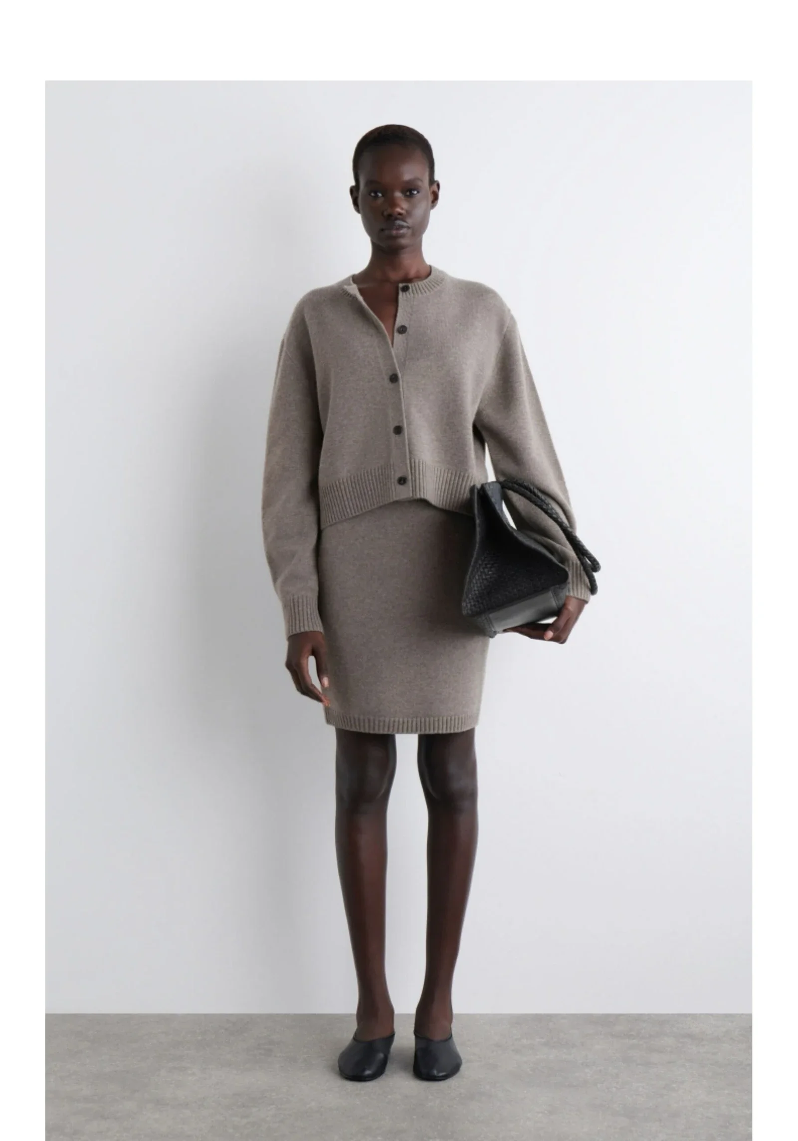 زي أثيري 2025 YAZHIMEI شتاء نمط جديد من الموضة النسائية غير الرسمية القياسية رقبة مستديرة رمادي المخلوطة سترة مشغولة من الصوف #3