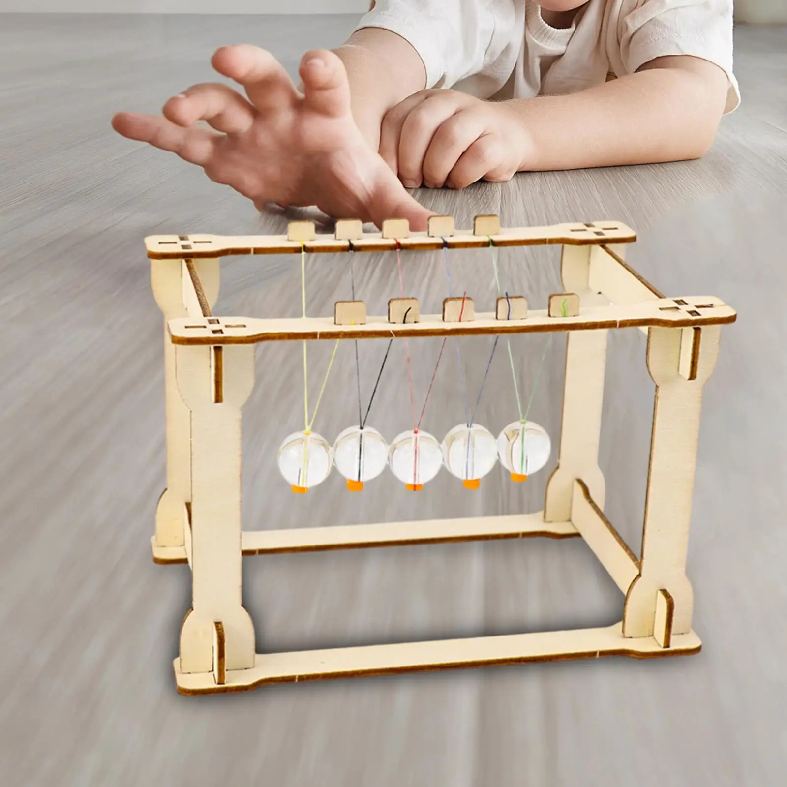 Newton's Cradle DIY Set Wooden Newton's Cradle Balance Ball Science Experiment Kid Educational Toy for Office Table Ornaments