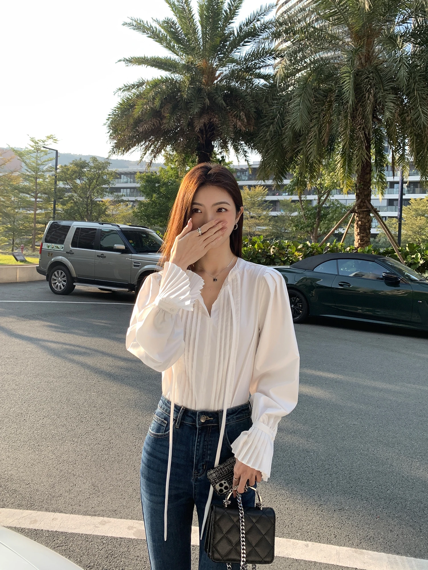 

Mulvan Women's Long Sve irt V-Ne Bell Sve Design Sense White Dr irt with Belt Regular Fit Polyester Fiber