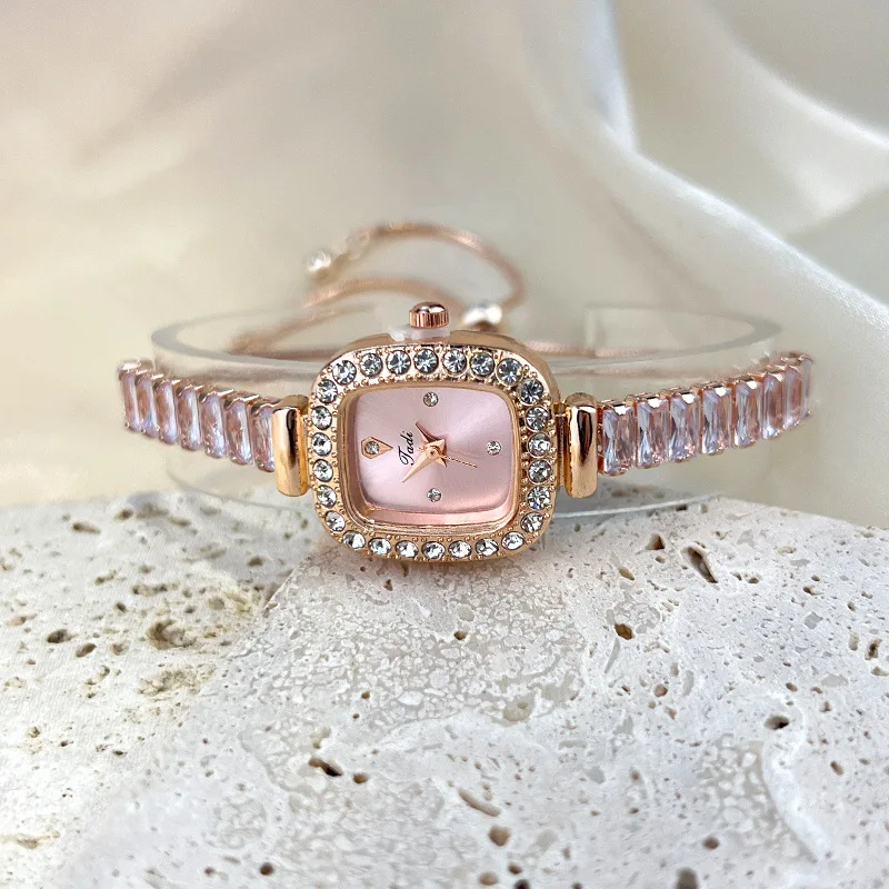 

Модные наручные часы с квадратным циферблатом на шнурке, корейские женские часы, часы-браслет с кристаллами и бриллиантами для женщин