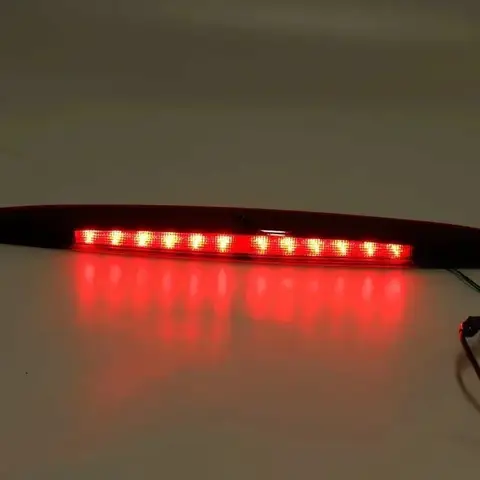 메르세데스 벤츠 비토 비아노 W639 리어 범퍼 하이 마운트 테일램프 3단급 브레이크등 12LED A6398200056 자동차 하이 리어 브레이크 램프