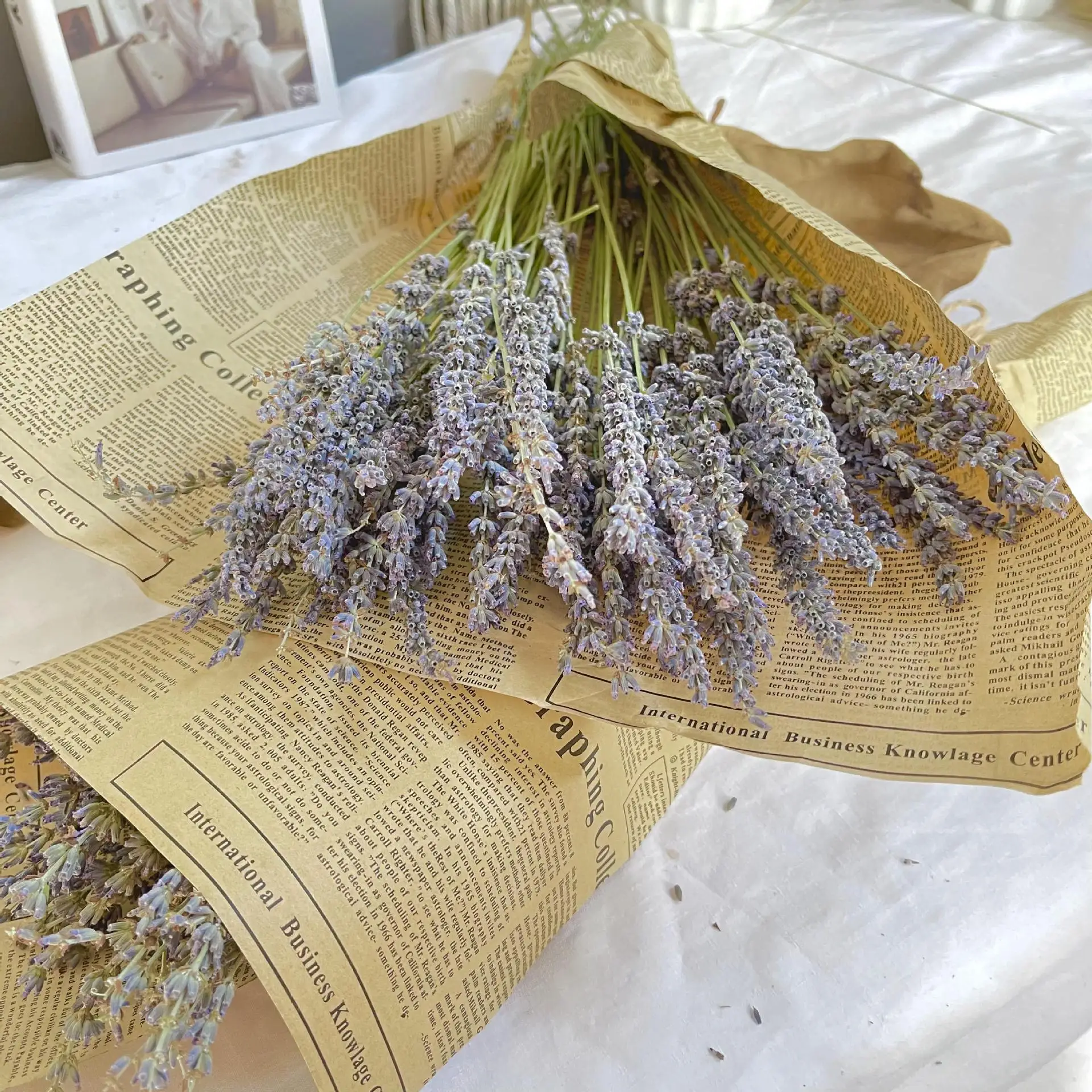 Natural Lavender Bouquet Immortal Fresh Dried Lavender Flower Bunches Decoration DIY Home Office Banquet Wedding Decoration