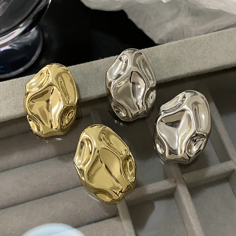 Freetry Irregular Geometric Wrinkle Stud Earrings for Women Vintage Metal Unusual Earrings New Trend Luxury Jewelry Holiday Gift