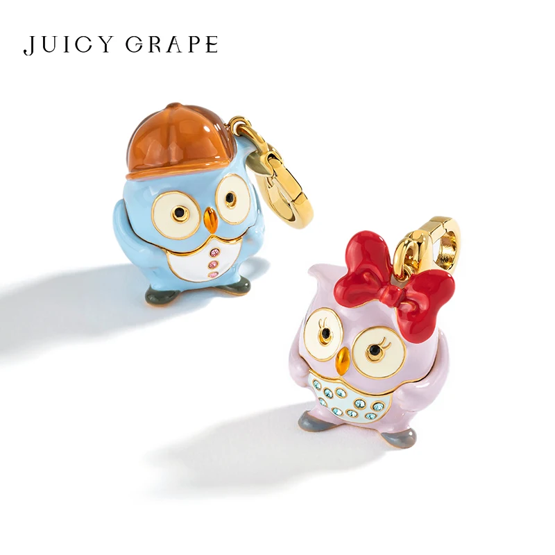 Juicy Grape Heart-Shaped Pendant Adorable Animal Swan Pendant Multifunctional Accessory Sweater Chain Keychain Gift for Friends