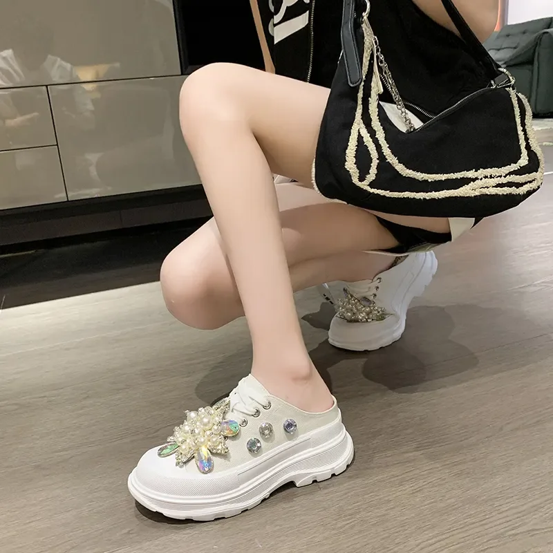 Spring New Women Sneakers Slipper Designer Platform Mules Flat Sandal Sweet Casual Lace Up Pearl Crystal Shallow Ladies Shoes