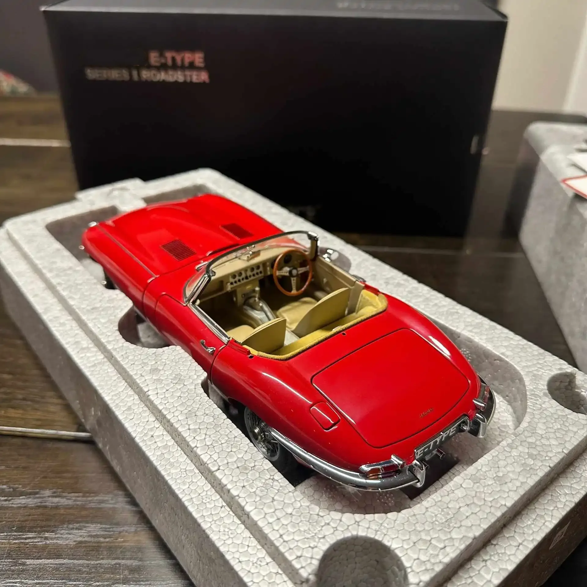 Autoart-Modèle de voiture en alliage de type E coupé, entièrement ouvert, simulation, édition limitée, cadeau de jouet, 1:18, XJ13 DType