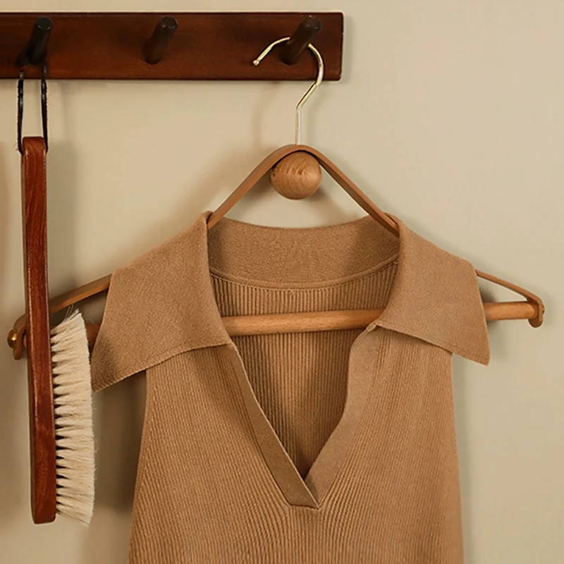 Beech Wood Hanger for Home Light Luxury Non Slip Suit Holder for Closet Professional Garment Organizer Anti Wrinkle Clothes Rack