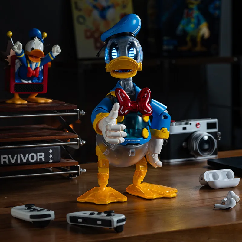 

Original Disney Donald Duck Assemble Cyber-Mechanical Version With Magnetic-Control Light Action Figure Ornament Toy Girl Gift