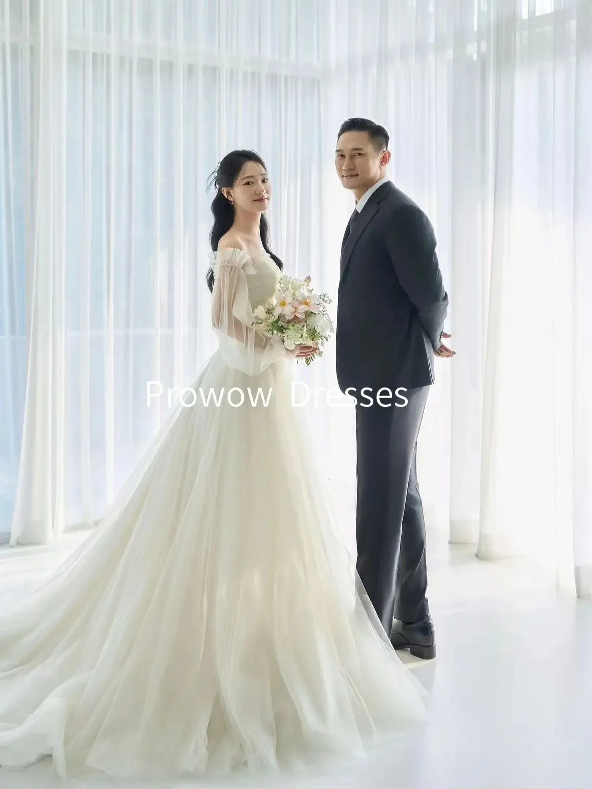 

Prowow Elegant White A-line Wedding Dresses Spaghetti Straps Simple Korea Photoshoot Floor Length Bride Gowns Customized 2025