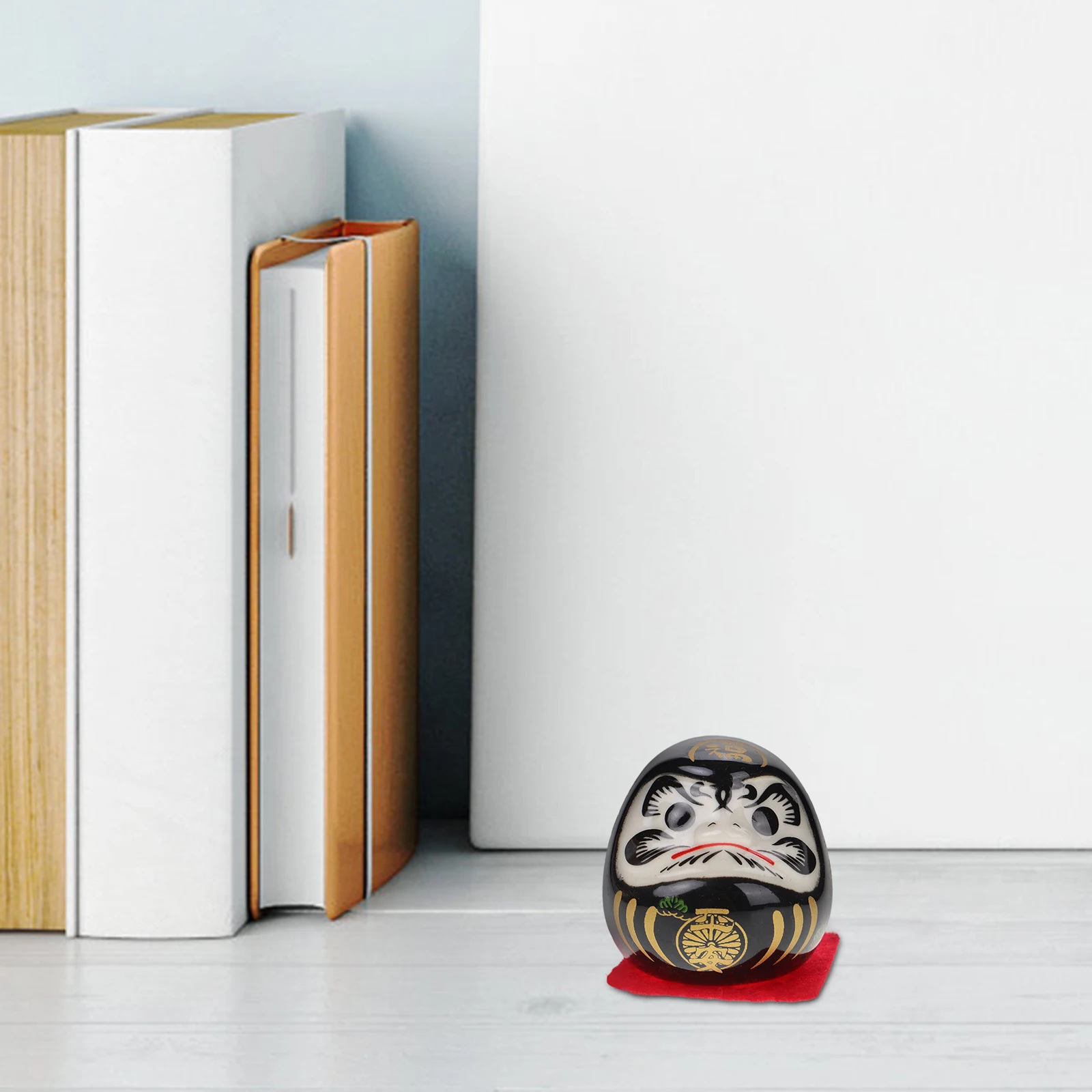 

Creative Statue Japanese Porcelain Ceramic Artwork for Sushi Restaurant Home Entryway Desktop Decor