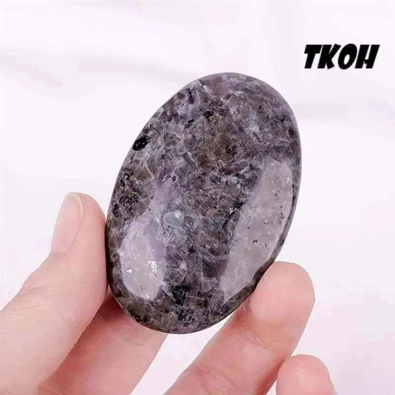 

TKOH-4PCS Natural Flame Stone Flame Yoga Stone Hand Sensory Toy Natural Meditation Tool Desktop Ornament For Fountain
