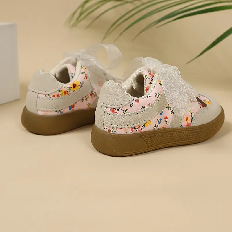 Kinder-Tennisschuhe mit süßen Spitzenschleifen, lässige Kinderschuhe mit weicher Sohle, brandneue Mädchen-Sportschuhe 2026, rutschfest, trendig – Detail 6