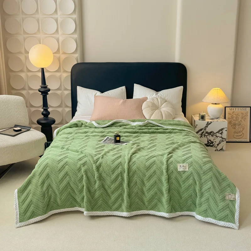 

2025 new blanket high gram weight multi-layer jacquard soft fleece warm blanket household skin-friendly sofa blanket