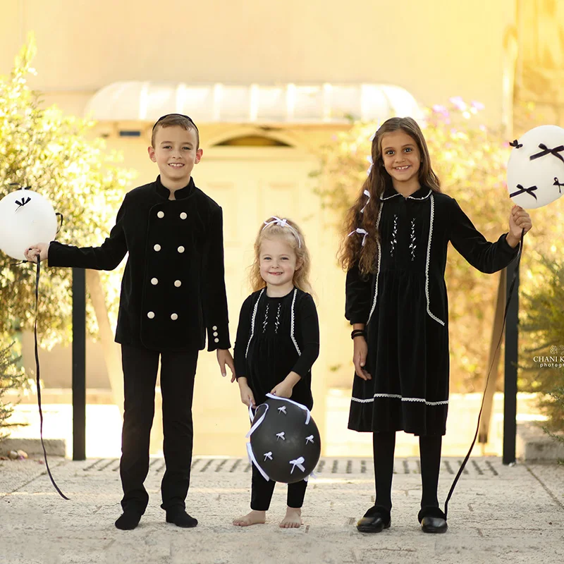 Family matching new shabbos velour kids clothing teen set girl dress boys top baby overall rompers flowers embroidery and ribbon