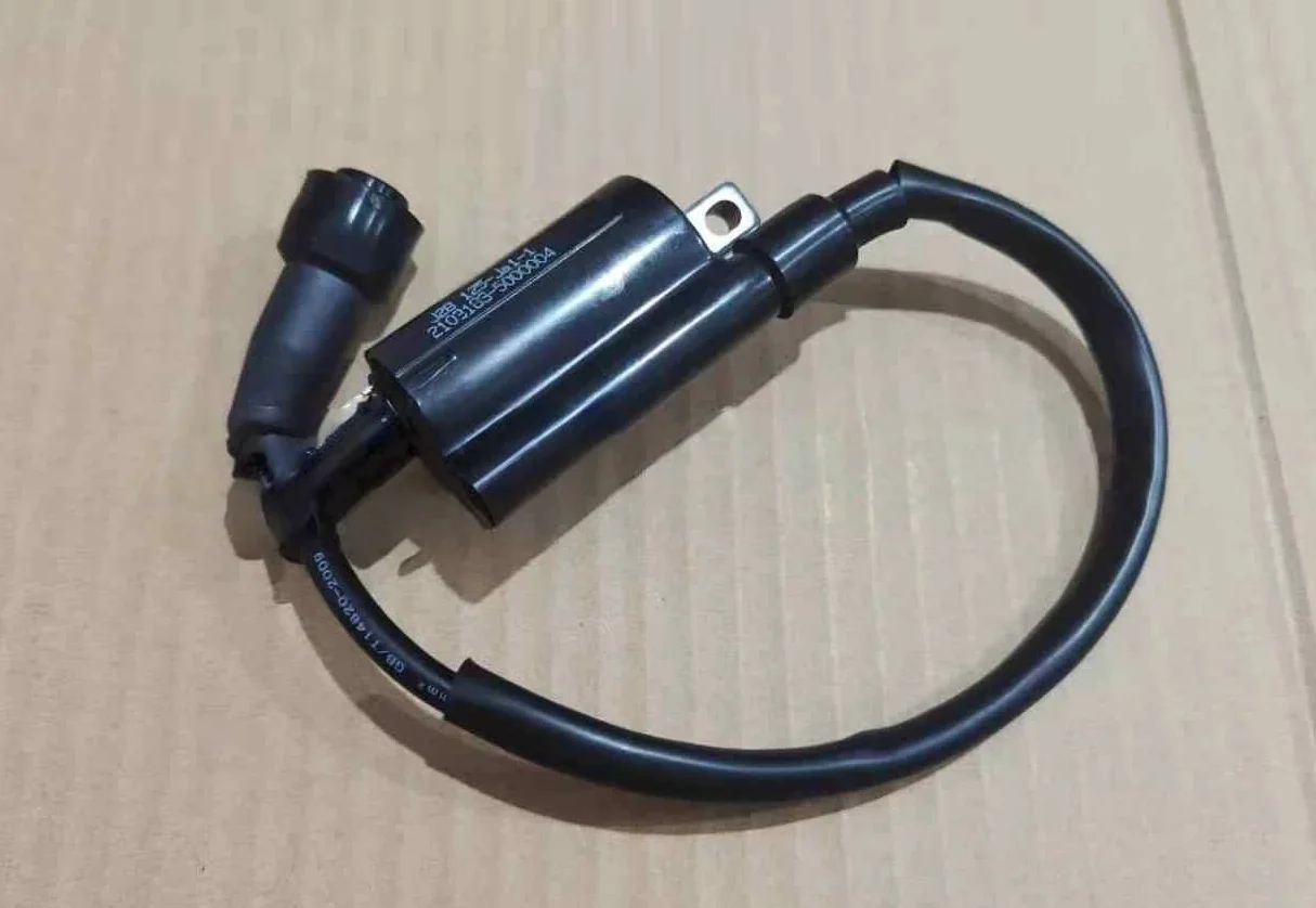 Motorcycle Ignition Coil For Keeway Superlight Klight 125 200 202 QJ200-2H Q200-2G