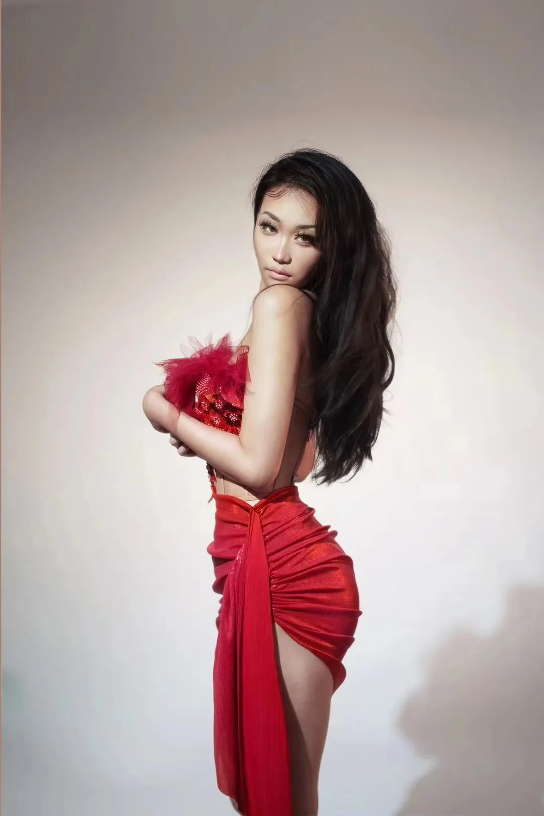 

New Fashion Feather Tube Top Sleeveless Slim Pleated Mini Irregular Dress Women's Clothing