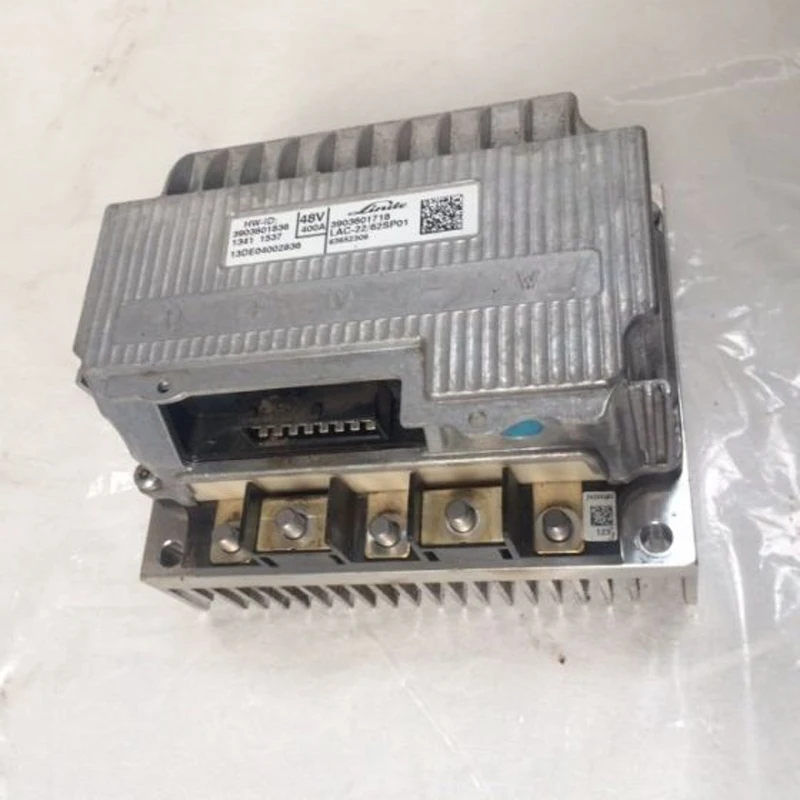 

[Используемая деталь] Оригинальная деталь для вилочного погрузчика 3903601718, выходной модуль LAC-22/62 подходит для электрического грузовика Linde 115, R10C R12C R14 R16 R2