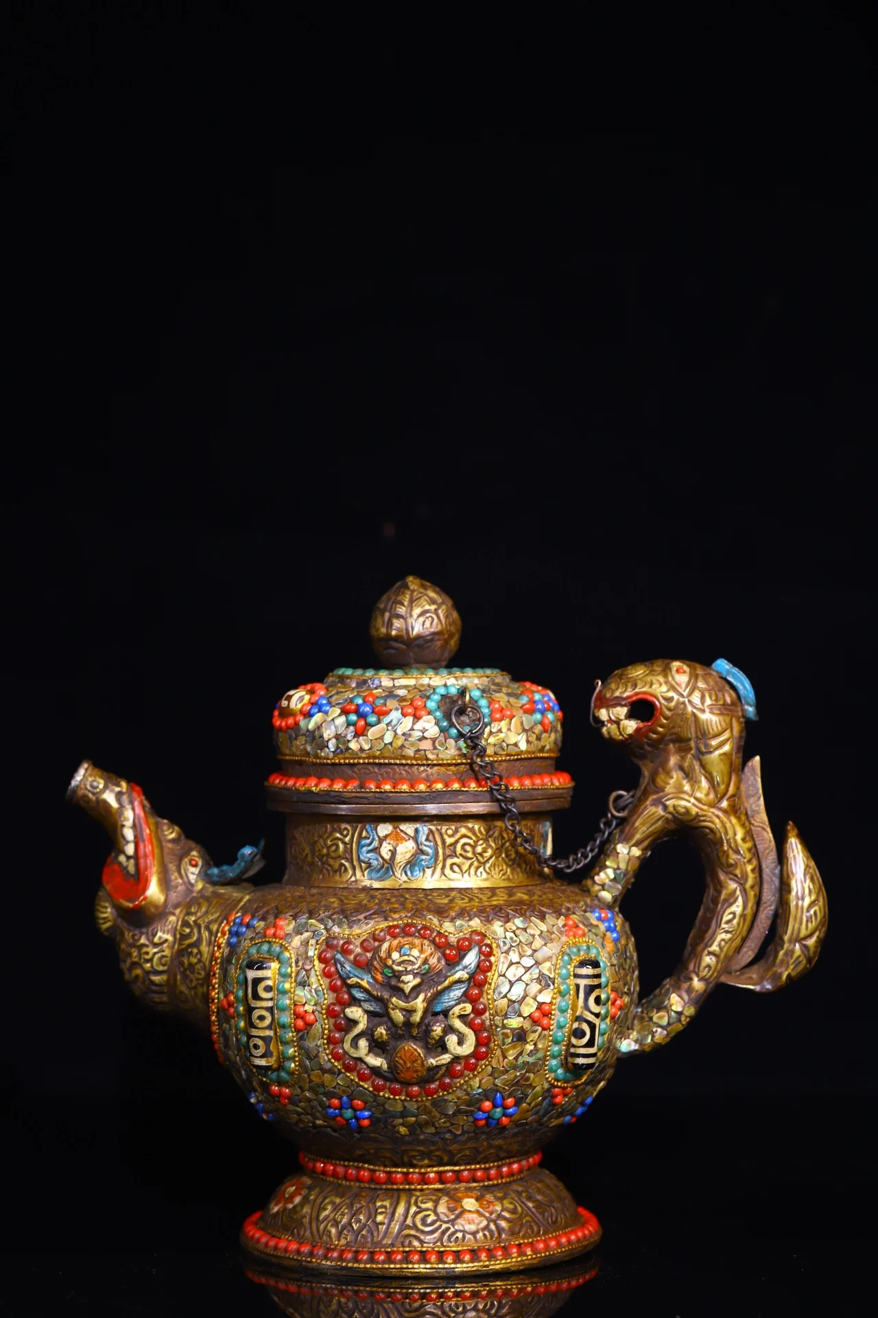 

9"Tibetan Temple Collection Old Purple Bronze Mosaic Gem Shell Garuda Dhwaja Beast Tibetan kettle Flagon Teapot Worship Hall