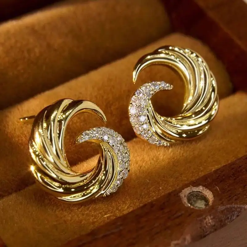 Huitan Wave Shaped Women Stud Earrings Silver Color/Gold Color Inlaid Shiny CZ Party Daily Trendy Elegant Jewelry Accessories
