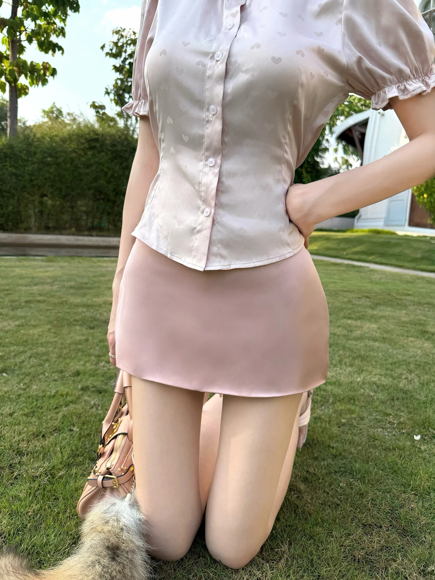 

Elegant Pearl Shiny Satin Wrap around Skirt Versatile mid Waist Fit Women's Skirt Silk Material Other Details for Spring Season