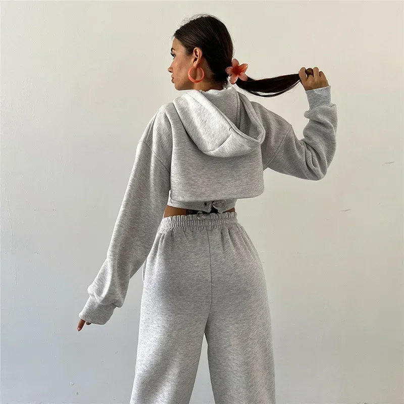 Neue Schnürhosen-Sets für Damen, schlanke, einfarbige, gespleißte Tanktops, Damen-Langarm-Kurz-Hoodies und Hosenanzüge, Damen-Outfits für den Winter