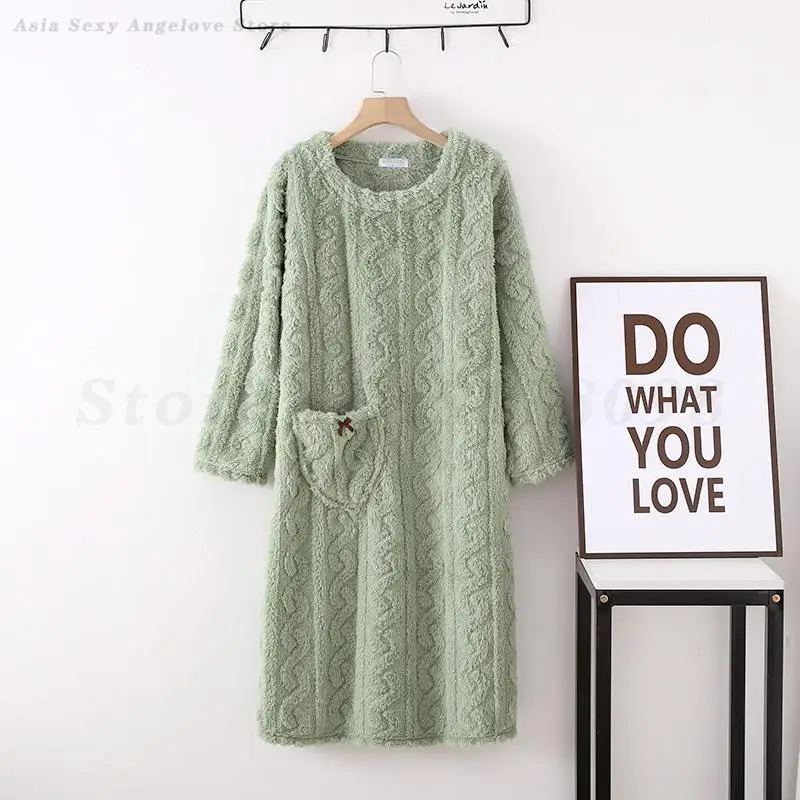

Flannel Female Nightgown Sleepwear Thicken Coral Fleece Loungewear Autumn Winter Warm Home Dressing Gown Round Neck Nightdress
