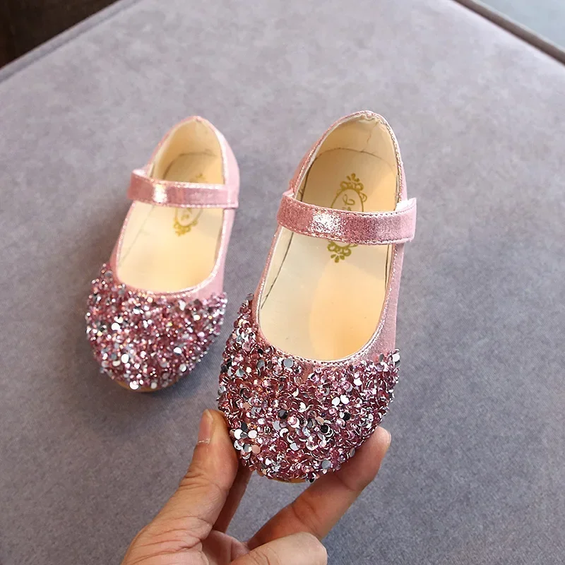 Children Princess Shoes Summer Shoes Silver Crystal Walking Shoes Baby Piano Practice Dance Ceremony Shoes Kids Sandals Shoes