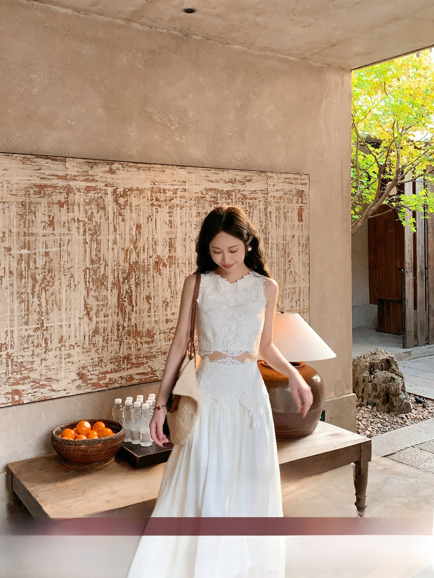 

Elegant Pure Dream Early Spring Half Skirt Set Women's Sleeveless Vest Two-Piece Set High Waist Short Length Commute Style