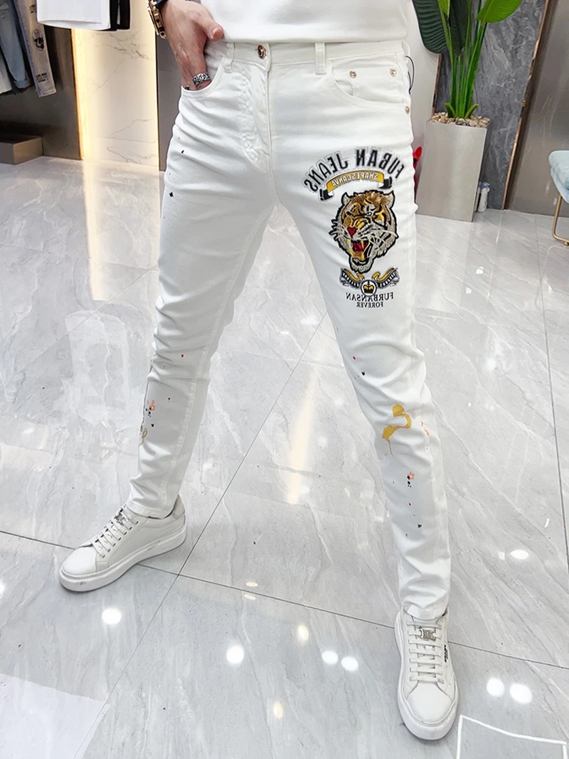 

White Embroidered Slim Fit Men's Jeans Spring Autumn Faionable Tiger Pattern Casual Straight Leg Trousers Youth Sle