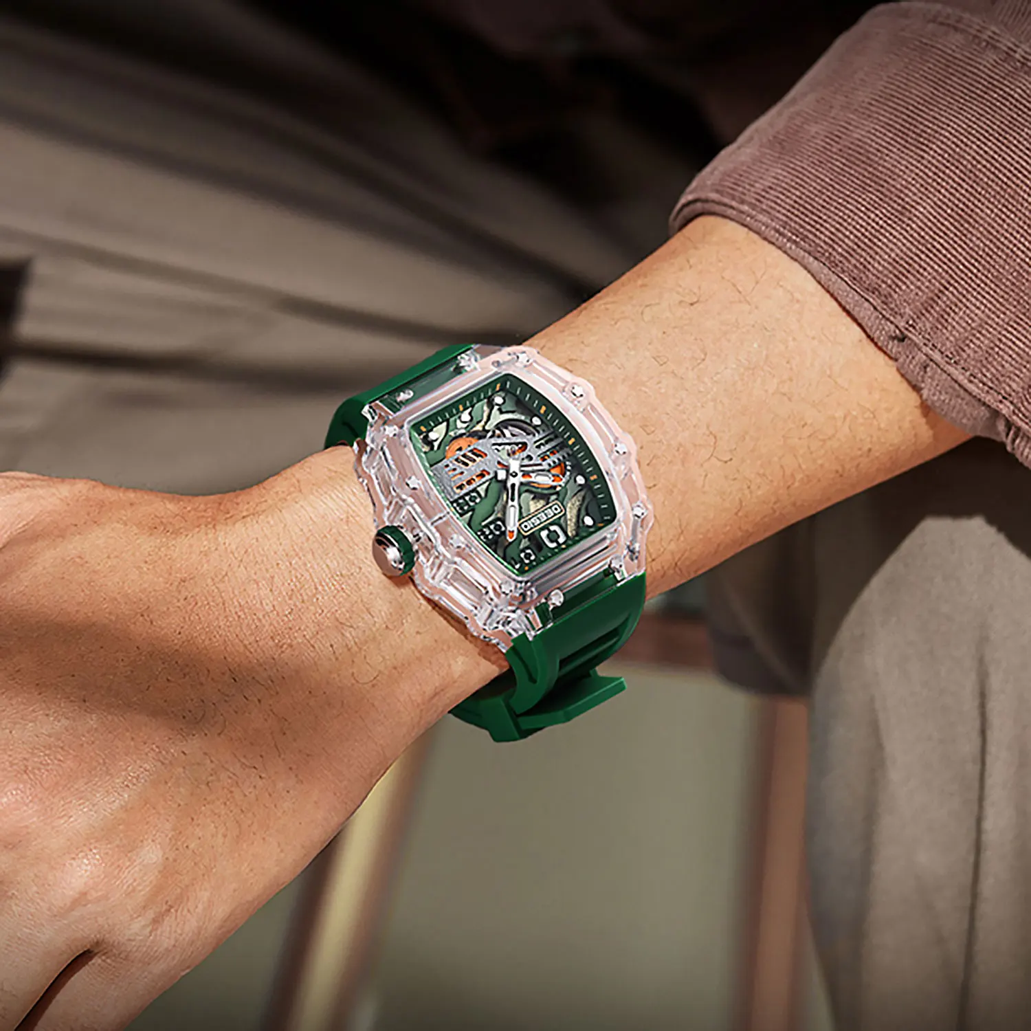 Deesio 1926 ساعة ميكانيكية أوتوماتيكية للرجال بتوقيت جرينتش من ألياف الكربون خفيفة الوزن ذاتية الملء مقاومة للماء ورياضات الياقوت