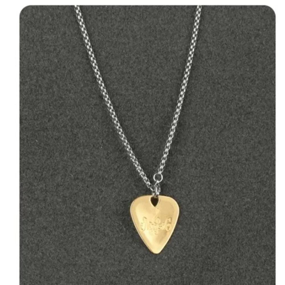 Mediator Guitar Necklace Pick Gestures Triangle Metal Guitar Plectrum Adhesive Bass Guitar Guitar Pick Collares Pendant