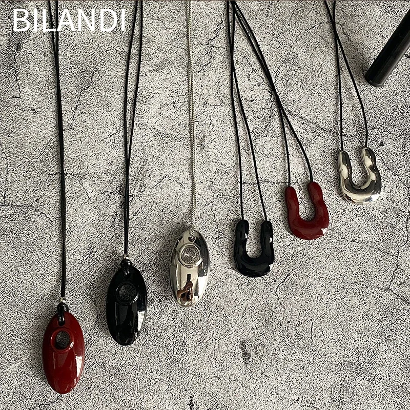 Bilandi Fashion Jewelry 2024 Nowy trend Geometryczny owalny naszyjnik w kształcie litery U dla kobiet Prezenty imprezowe Drobne akcesoria designerskie
