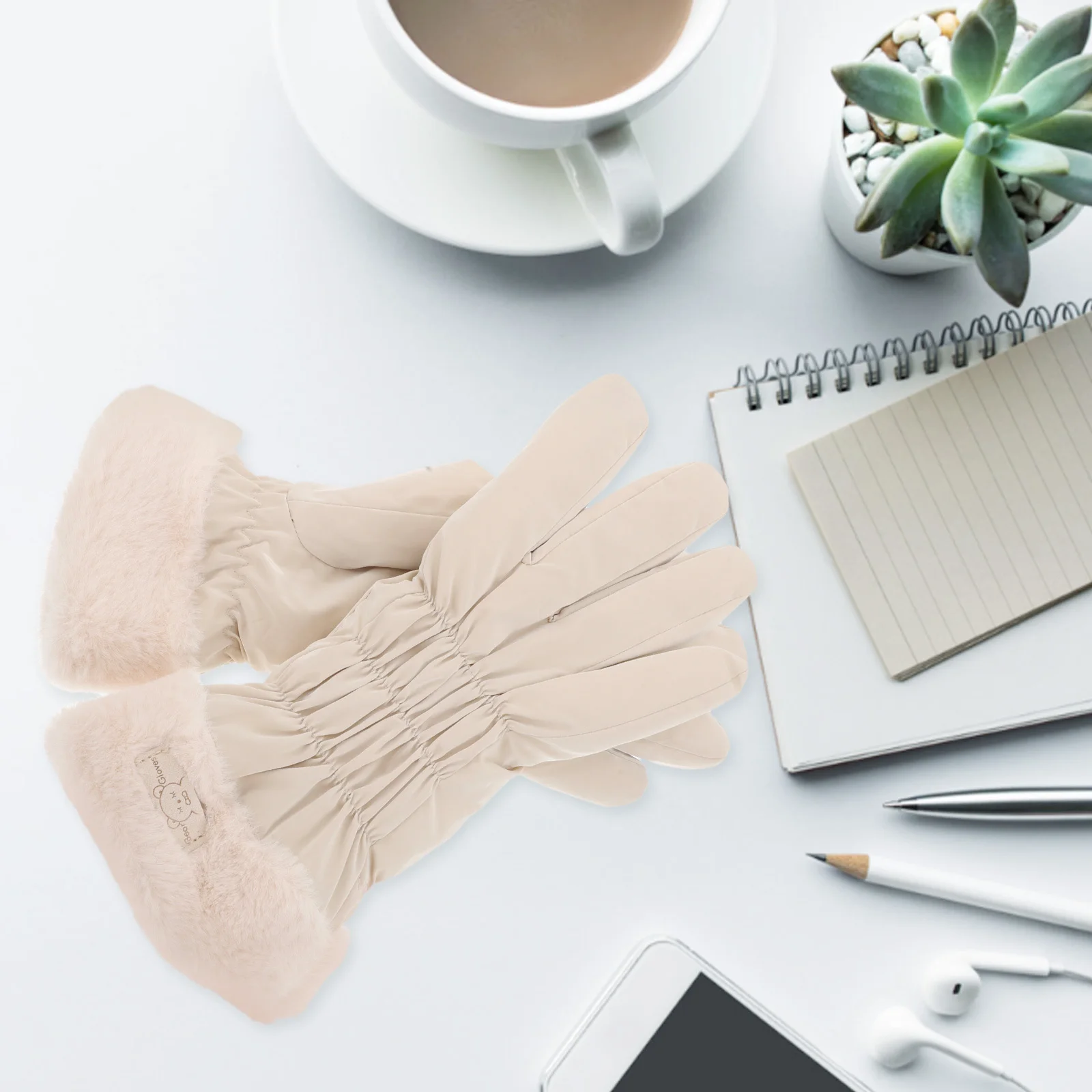 

Women Thermal Gloves Furry Lined Warm Touchscreen Compatible Waterproof Motorcycle Winter Hiking Ladies Girls Soft for Cycling