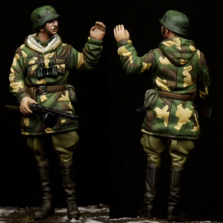 1/35 Hungarian Airborne Assault NCO WW II, Two heads, Resin Model Soldier GK, military theme, Unassembled and unpainted kit