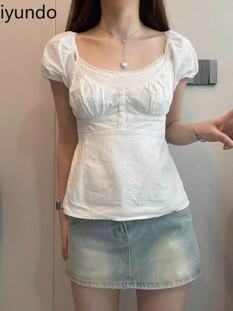 

Women's Fashion Cotton Blouse with Lace Collar & 3-Button Design - Slim Fit Crop Top for Summer Casual Office or Party Wear