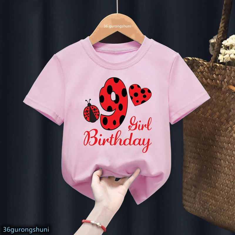 Camiseta personalizada con nombre y mariquita para niño – Manga corta - imagen 4