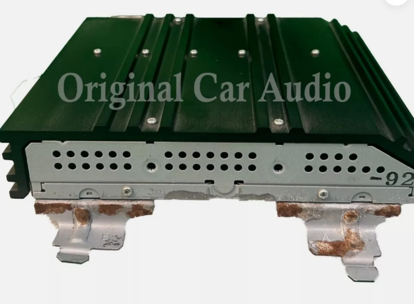 2007–2013 Аудиорадиоусилитель Outlander OEM Rockford Fosgate